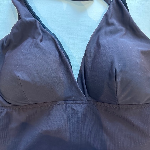 One piece halter neck swim suit - Picture 6 of 10